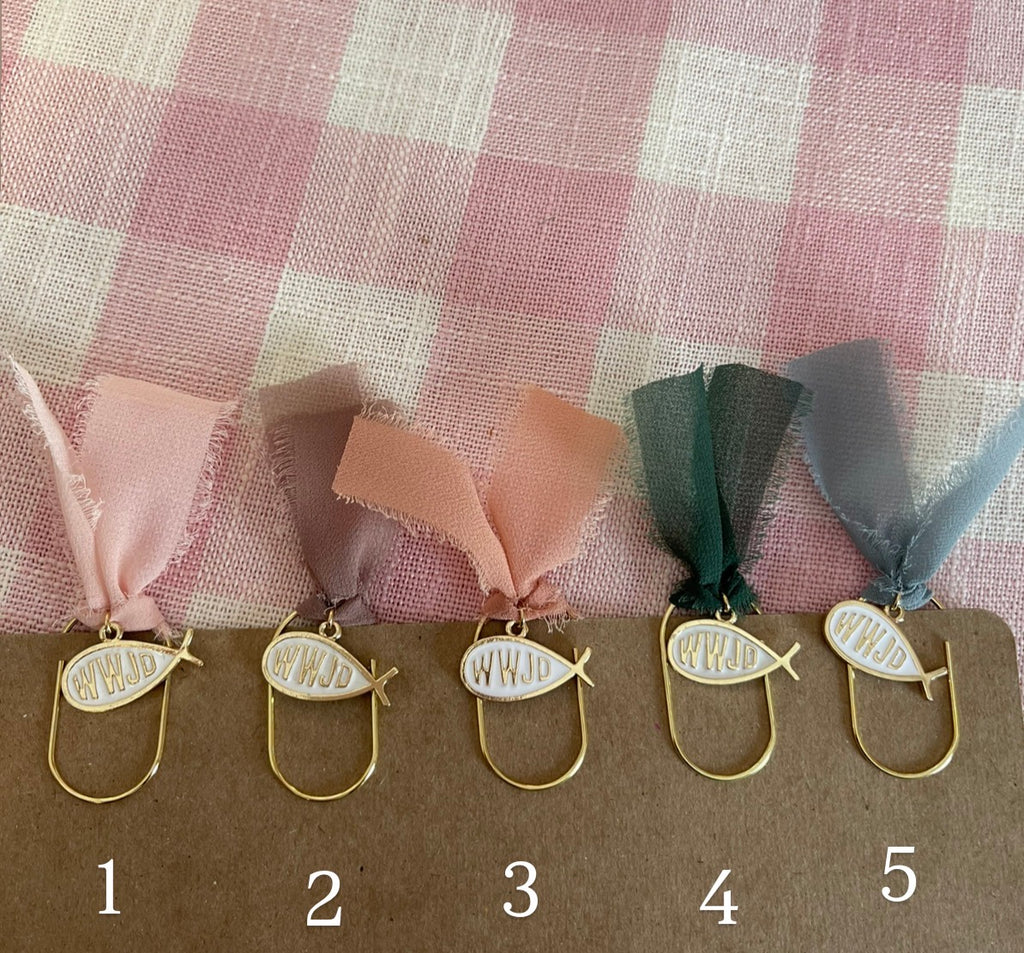 WWJD charm bow bookmark *tie style*