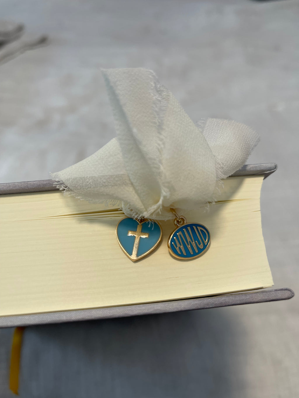 Double Charm bow bookmark