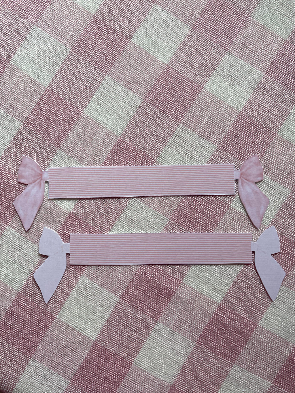 Paper Bow Bookmark (comes with two)